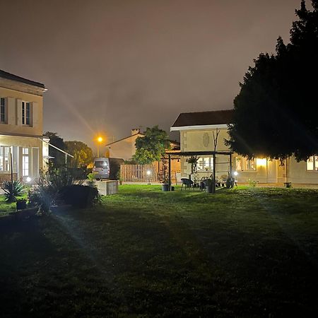 Batisse En Pierre XVII Siecle 115 M² Avec Terrasse Villa Ambares-et-Lagrave Eksteriør billede
