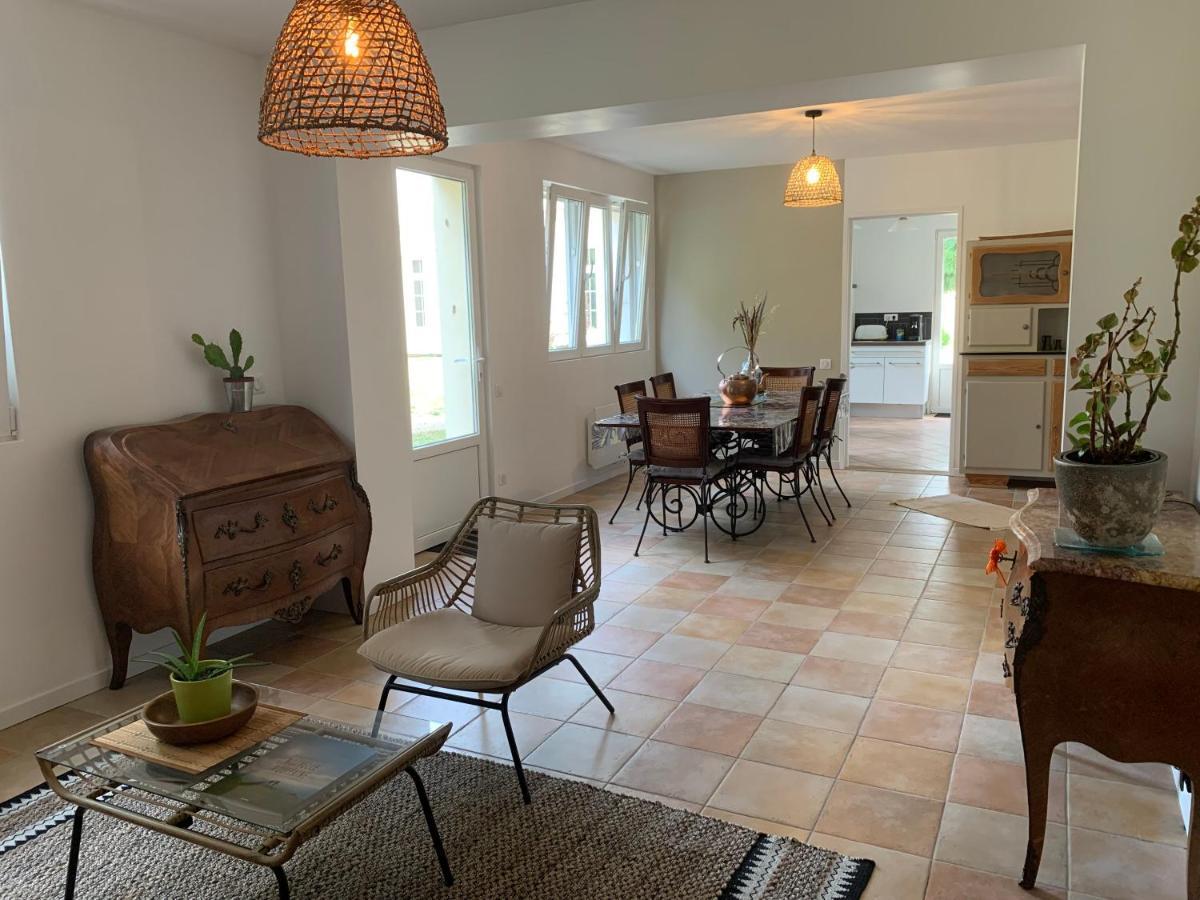 Batisse En Pierre XVII Siecle 115 M² Avec Terrasse Villa Ambares-et-Lagrave Eksteriør billede