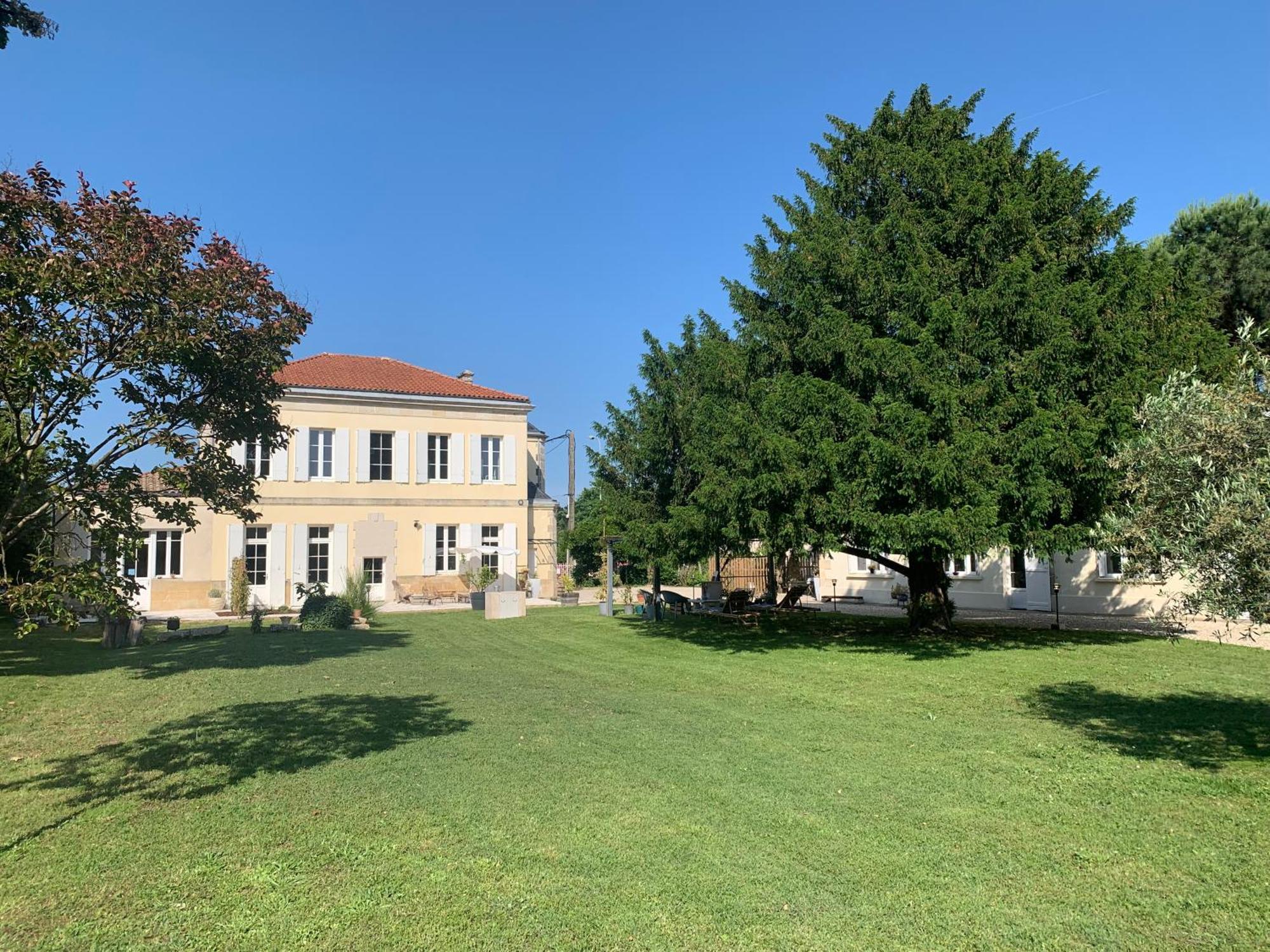 Batisse En Pierre XVII Siecle 115 M² Avec Terrasse Villa Ambares-et-Lagrave Eksteriør billede
